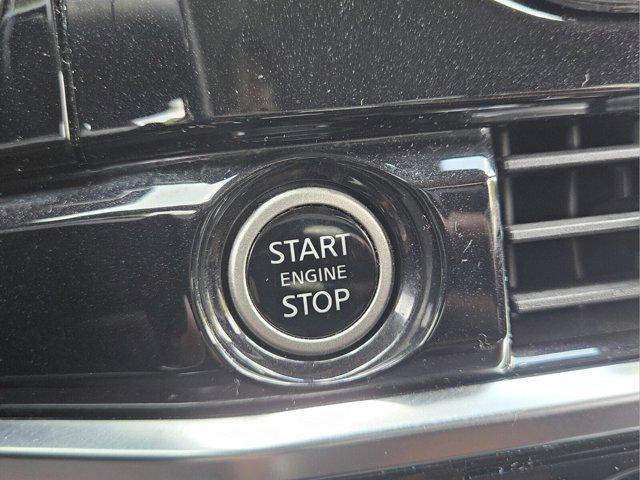 Photo of 2022 Gun Metallic Nissan Pathfinder