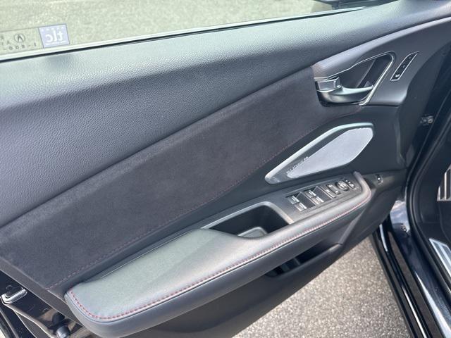 Photo of 2022 Black Acura RDX