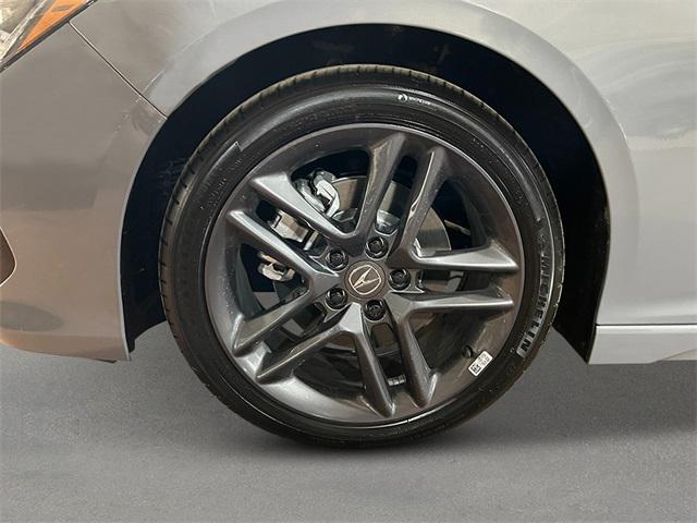 Photo of 2025 Nh-912pv/Urban_Gra Acura TLX