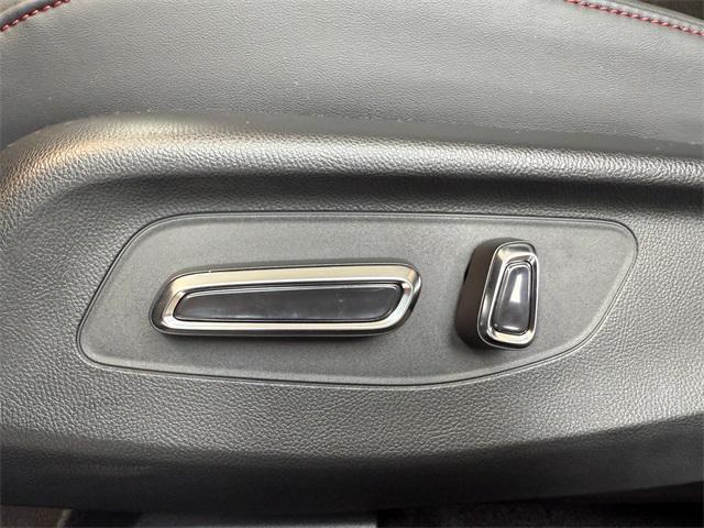 Photo of 2025 Solar Silver Metallic Acura ADX