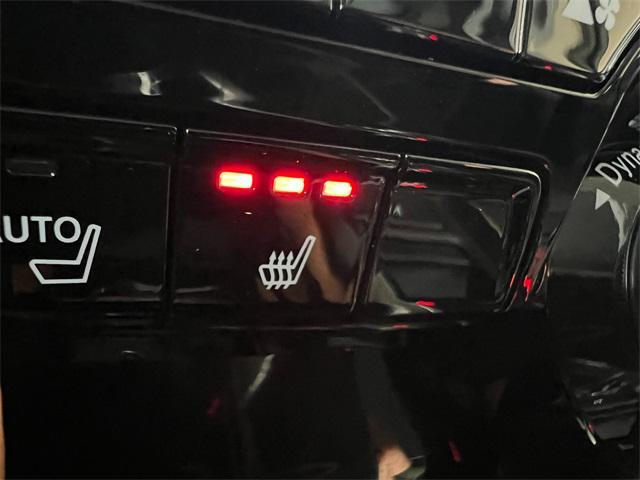 Photo of 2026 Nh-885m/Liquid_Car Acura MDX