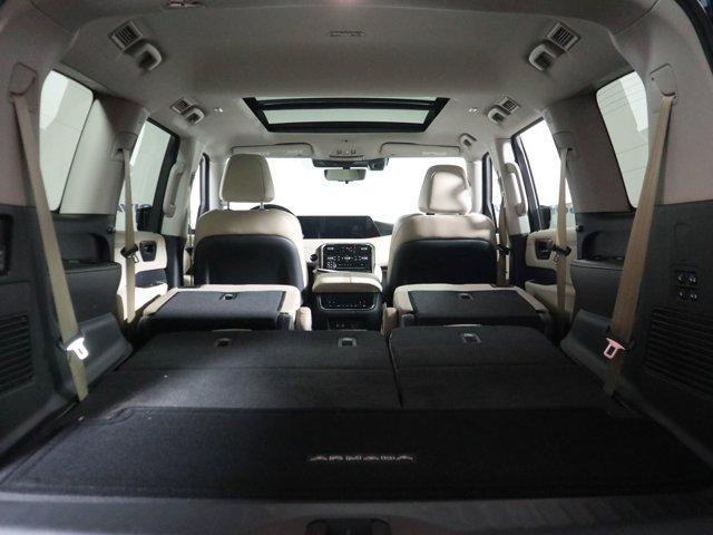 Photo of 2025 Deep Ocean Blue Nissan Armada