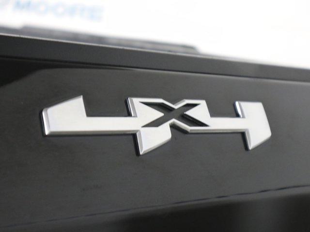 Photo of 2024 Onyx Black GMC Sierra 1500