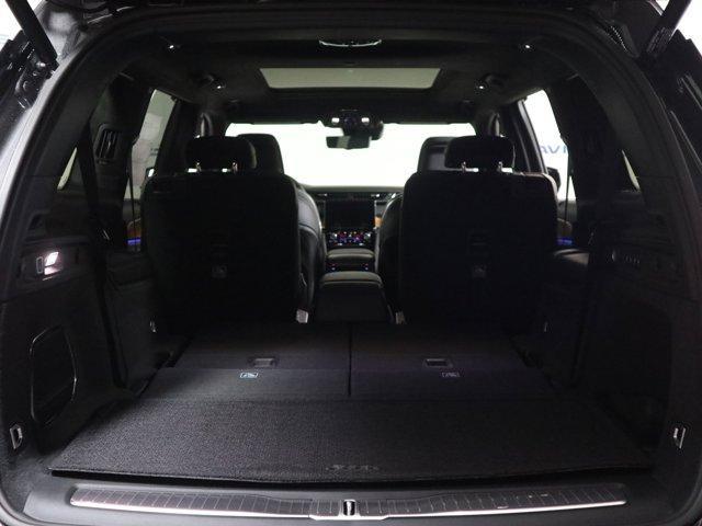 Photo of 2025 Metallic Jeep Grand Cherokee L