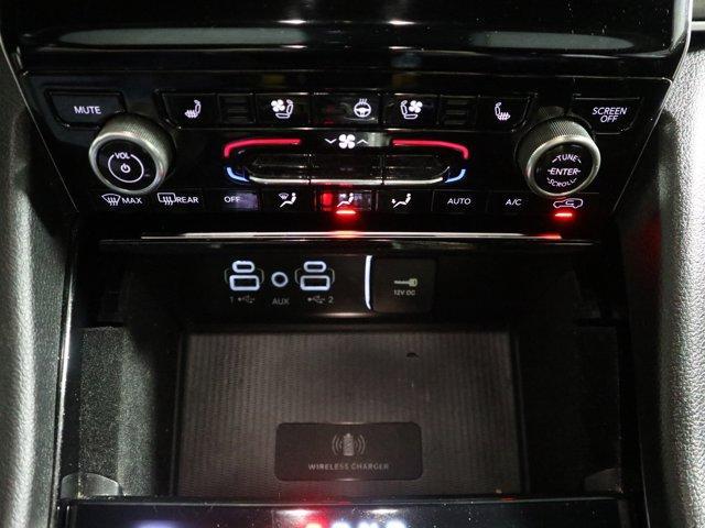 Photo of 2021 Metallic Jeep Grand Cherokee L