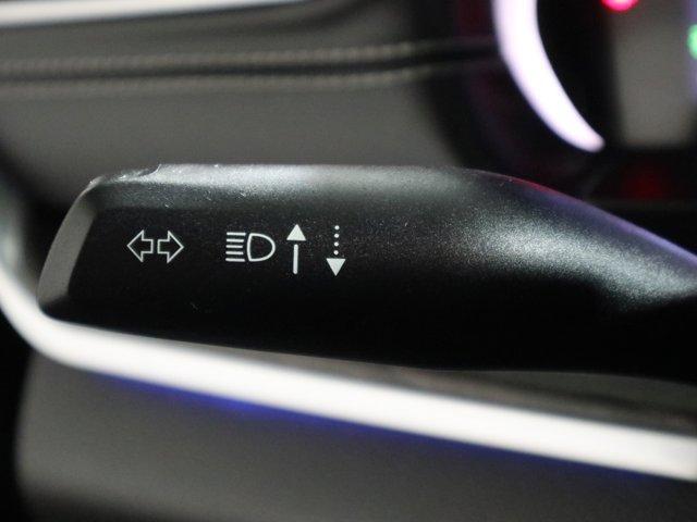 Photo of 2021 Metallic Jeep Grand Cherokee L