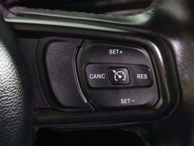 Photo of 2022 Hydro Blue Pearlcoat Jeep Gladiator