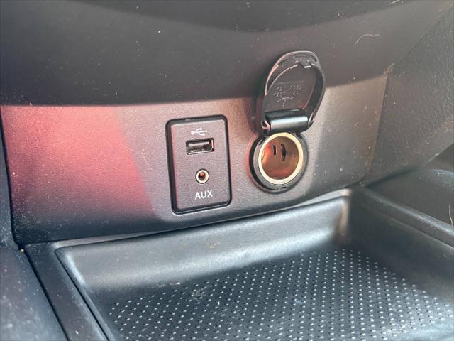 Photo of 2015 Gun Metallic Nissan Rogue