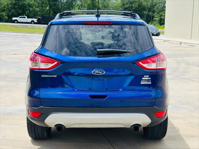 Photo of 2013 Deep Impact Blue Ford Escape