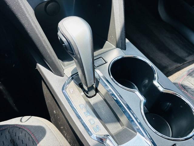 Photo of 2015 Gray Chevrolet Equinox