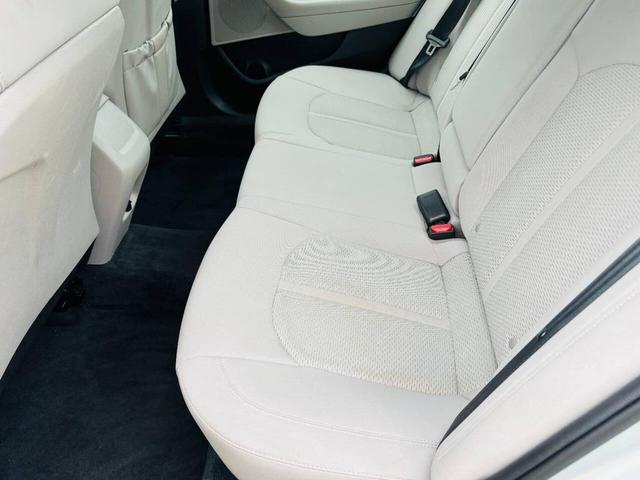 Photo of 2018 Symphony Silver Hyundai SONATA