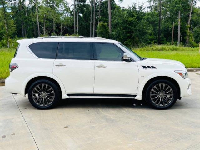 Photo of 2016 Majestic White INFINITI QX80