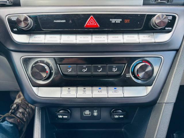 Photo of 2019 Quartz White Pearl Hyundai SONATA