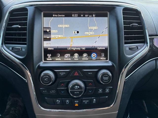 Photo of 2017 Bright White Clearcoat Jeep Grand Cherokee