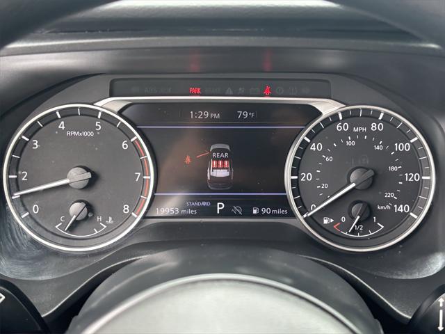 Photo of 2024 Super Black Nissan Rogue