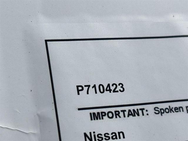 Photo of 2023 Everest White Pearl Tricoat Nissan ARIYA