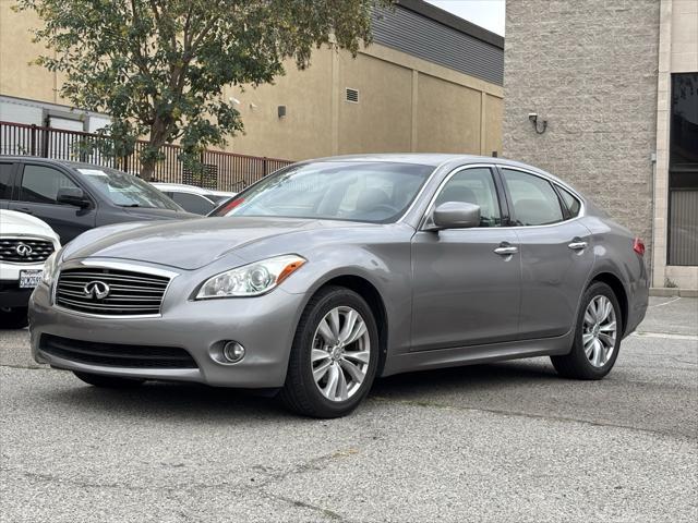 2011 Infiniti M37
