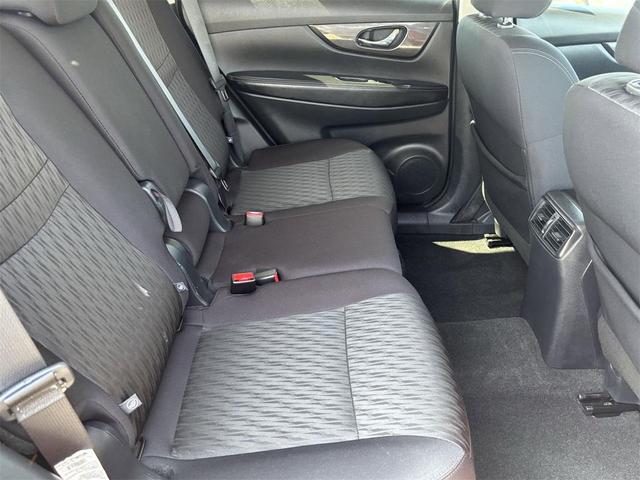 Photo of 2019 Scarlet Ember Tintcoat Nissan Rogue