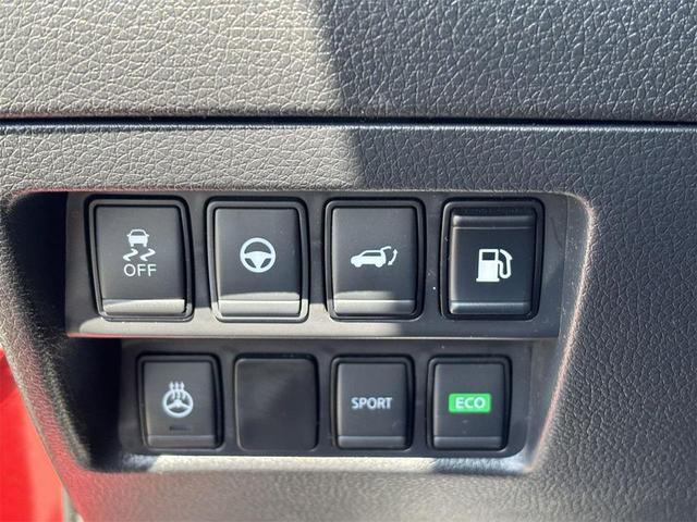 Photo of 2019 Scarlet Ember Tintcoat Nissan Rogue