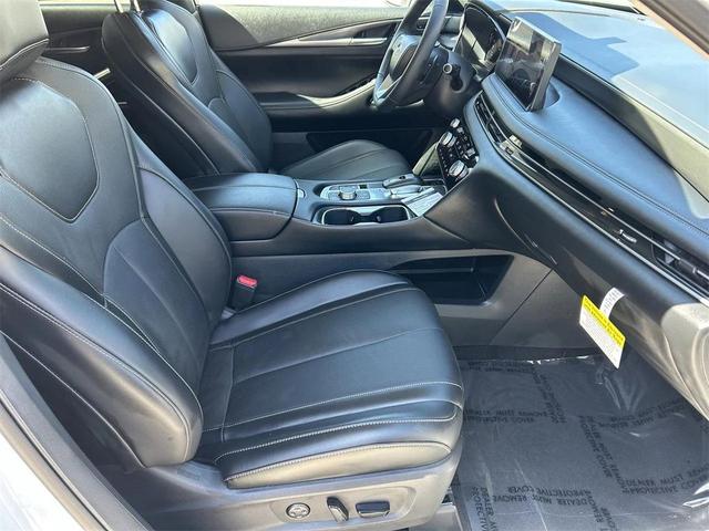 Photo of 2026 Radiant White INFINITI QX60