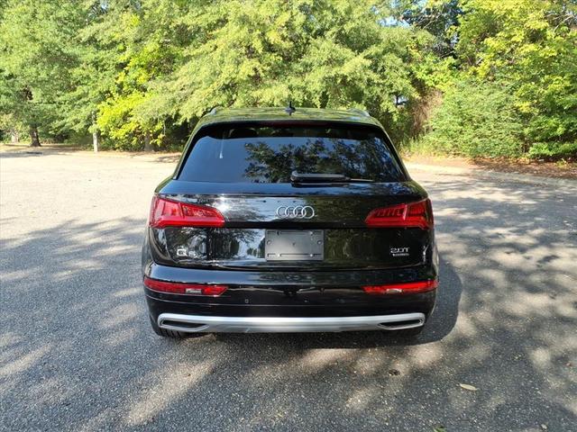 Photo of 2018 Brilliant Black Audi Q5
