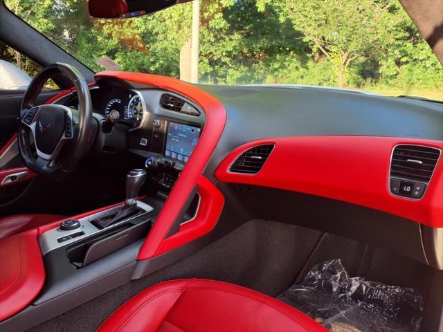 Photo of 2017 Arctic White Chevrolet Corvette
