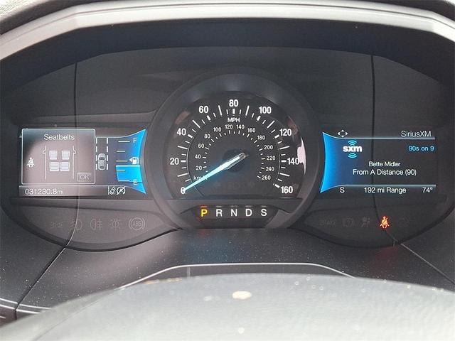 Photo of 2024 Silver Metallic Ford Edge