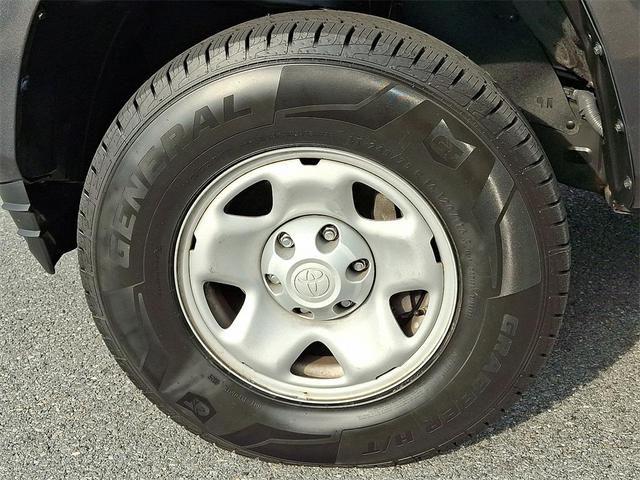 Photo of 2022 Magnetic Gray Metallic Toyota Tacoma