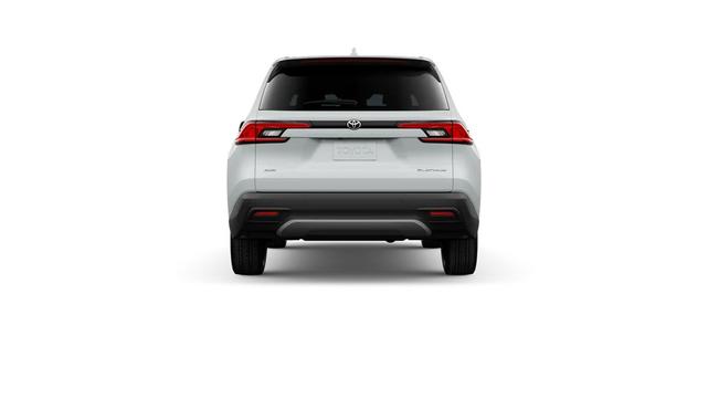 Photo of 2026 White Toyota Grand Highlander