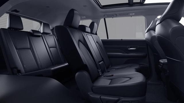 Photo of 2026 Gray Toyota Grand Highlander