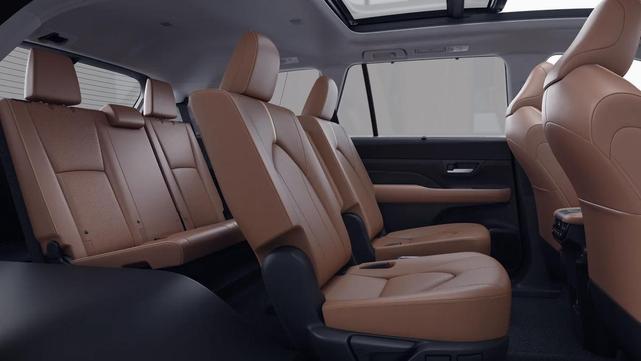 Photo of 2026 Gray Toyota Grand Highlander