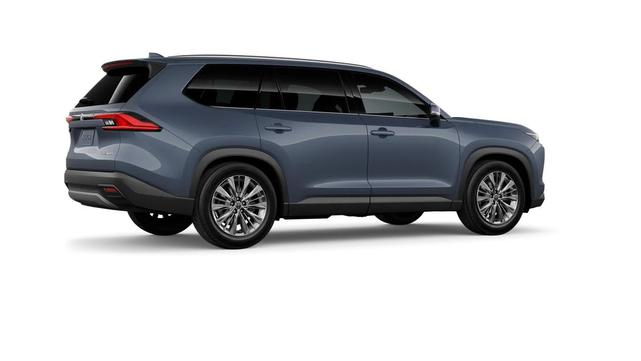 Photo of 2026 Gray Toyota Grand Highlander