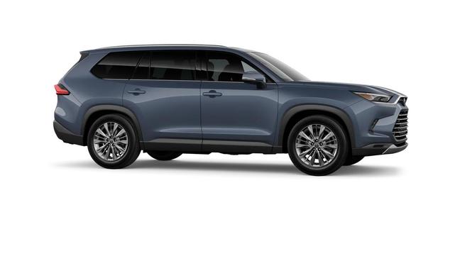 Photo of 2026 Gray Toyota Grand Highlander