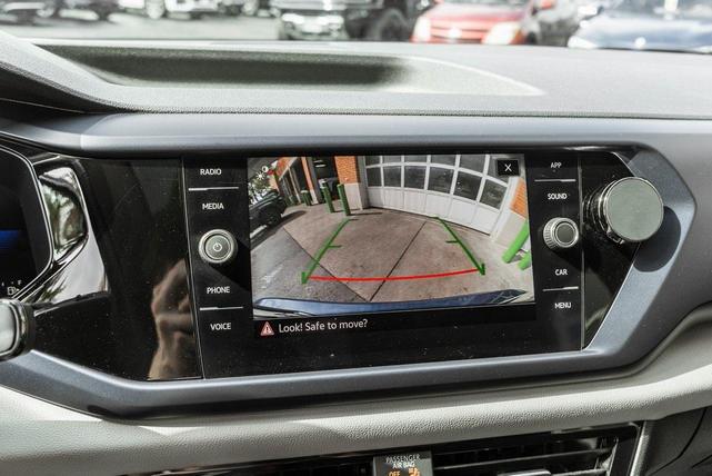 Photo of 2022 Blue Volkswagen Taos