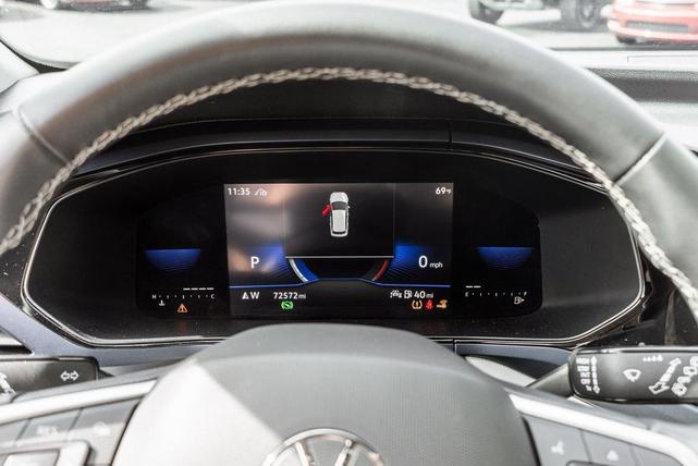 Photo of 2022 Blue Volkswagen Taos