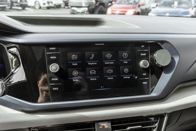 Photo of 2022 Blue Volkswagen Taos
