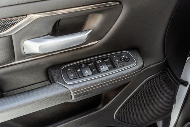 Photo of 2019 Bright White RAM 1500