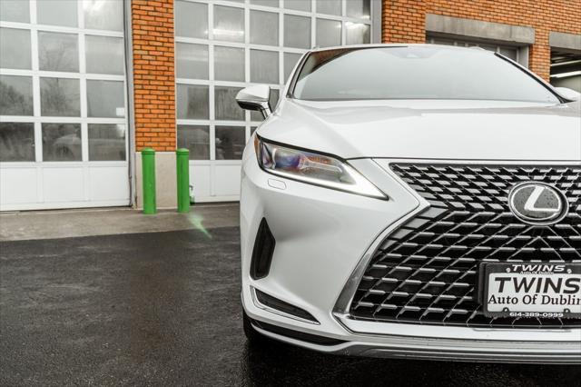Photo of 2022 Eminent White Pearl Lexus RX 350