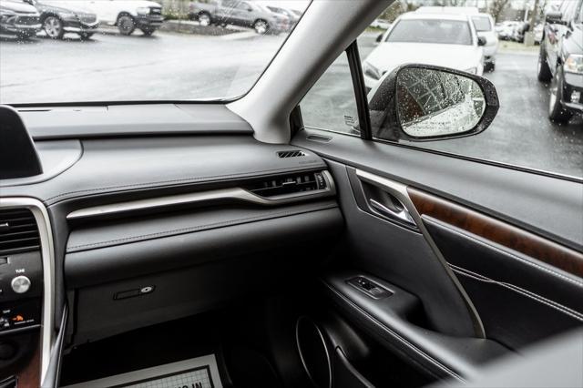 Photo of 2022 Eminent White Pearl Lexus RX 350