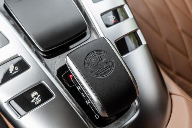 Photo of 2021 White Mercedes-Benz AMG GT 43