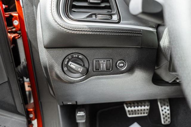 Photo of 2022 Sinamon Stick Dodge Challenger