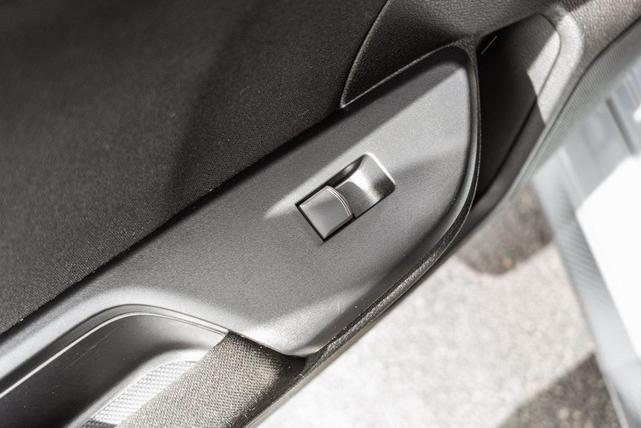 Photo of 2021 Sonic Gray Pearl Honda Civic Type R
