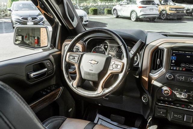 Photo of 2019 Iridescent Pearl Tricoat Chevrolet Silverado 1500