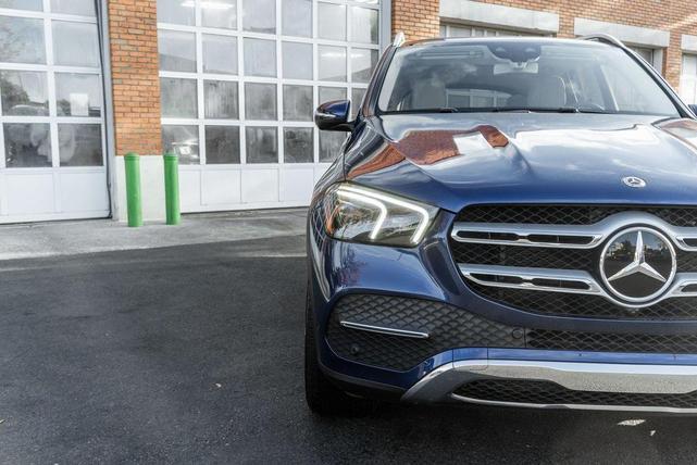 Photo of 2020 Blue Mercedes-Benz GLE 450