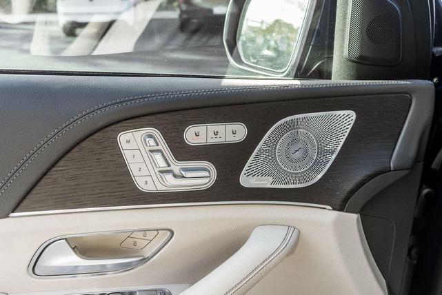 Photo of 2020 Blue Mercedes-Benz GLE 450