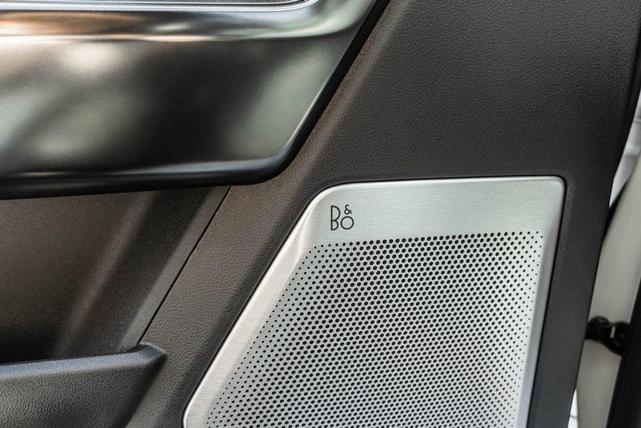 Photo of 2022 Star White Metallic Tri-Coat Ford F-150