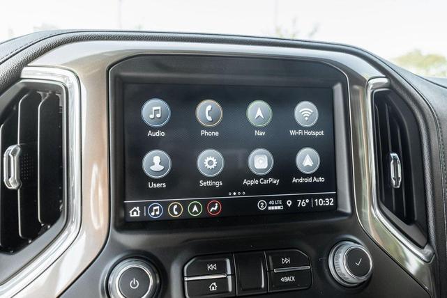 Photo of 2022 Pearl Chevrolet Silverado 1500