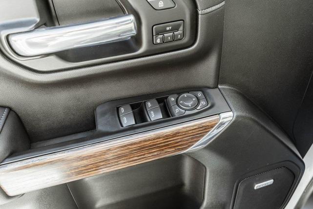 Photo of 2022 Pearl Chevrolet Silverado 1500
