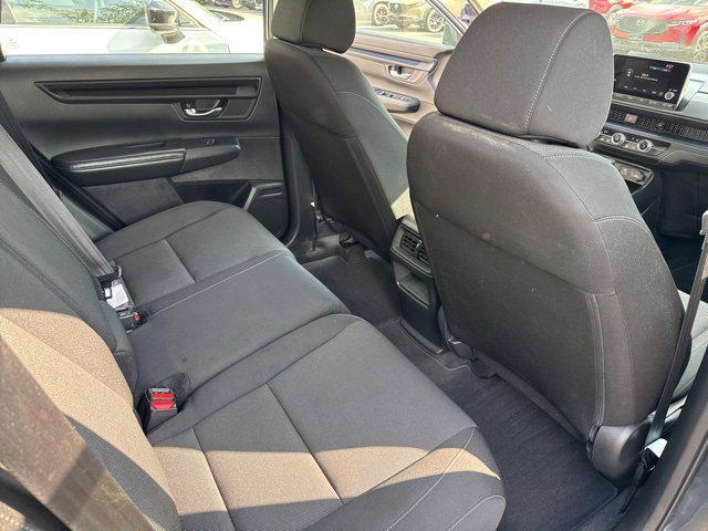 Photo of 2024 Urban Gray Pearl Honda CR-V