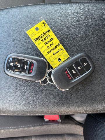 Photo of 2024 Urban Gray Pearl Honda CR-V